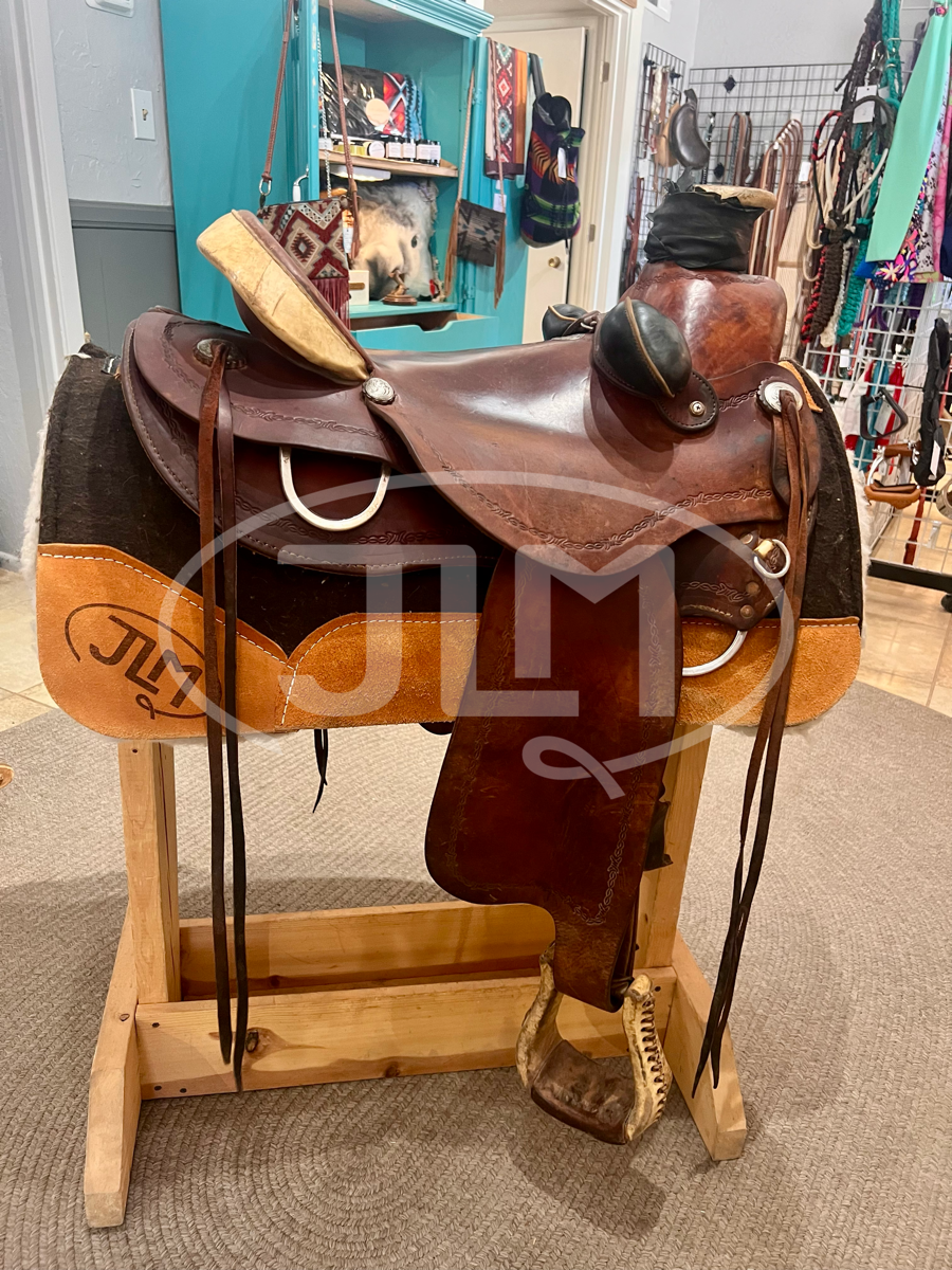 15.5" Benchmark Saddle Ranch Wade Saddle