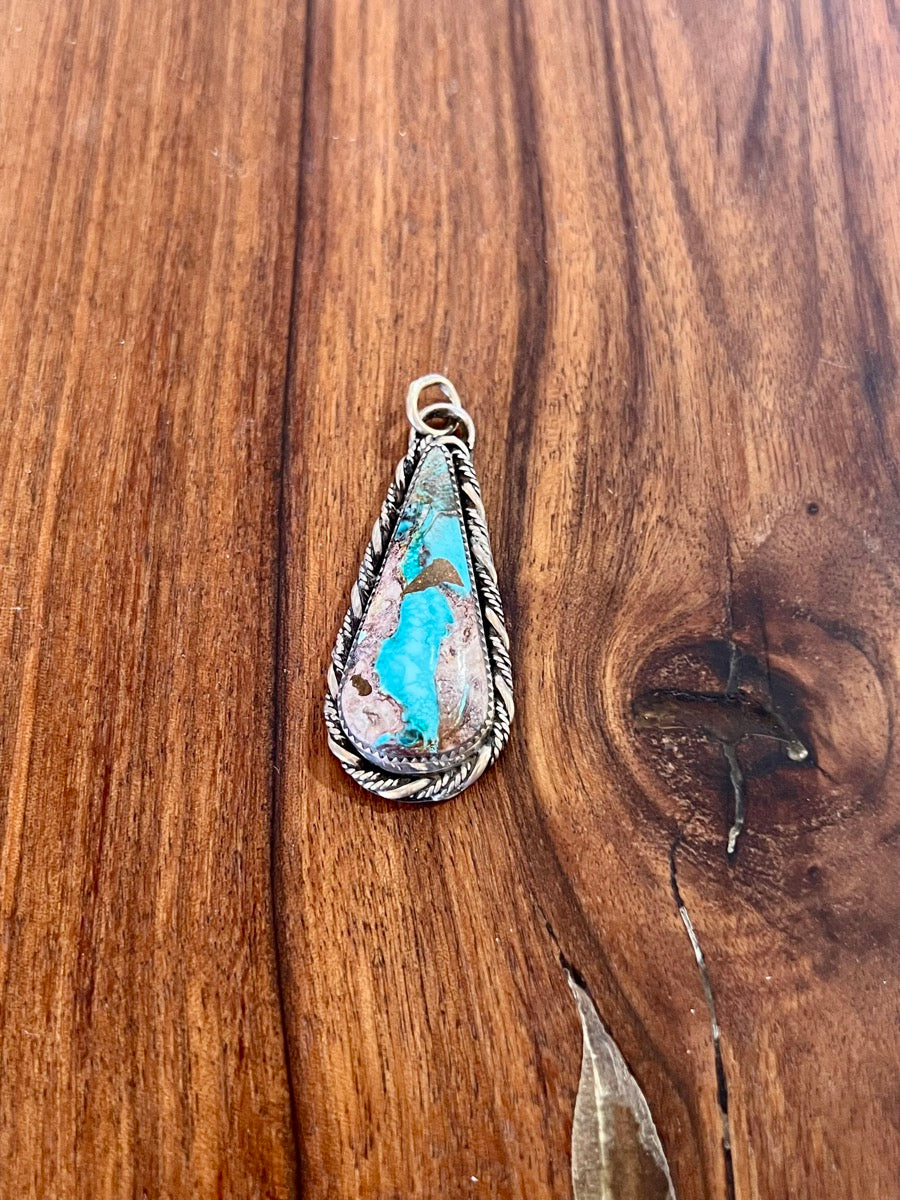 Bisbee Turquoise Pendant by Kevin Kietzman     JL11114