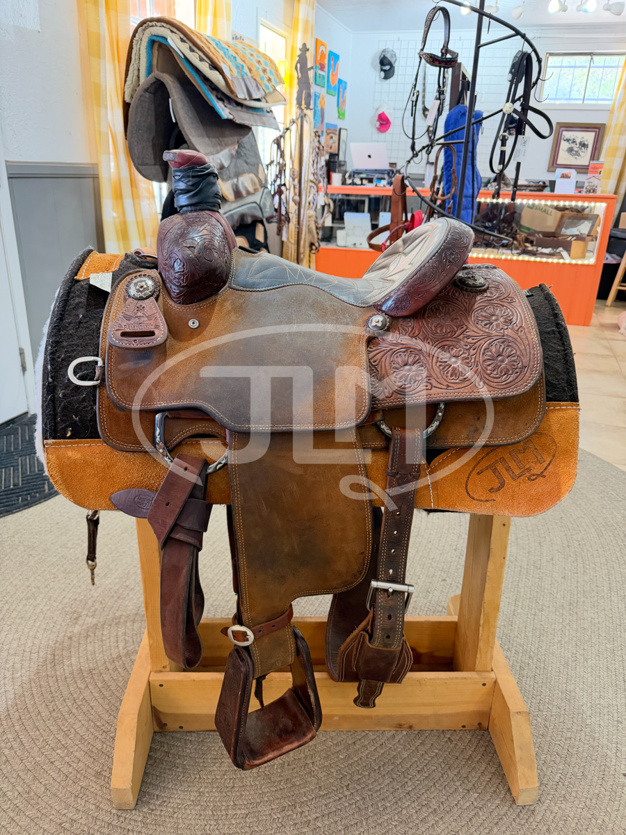 Calf Roper Saddles