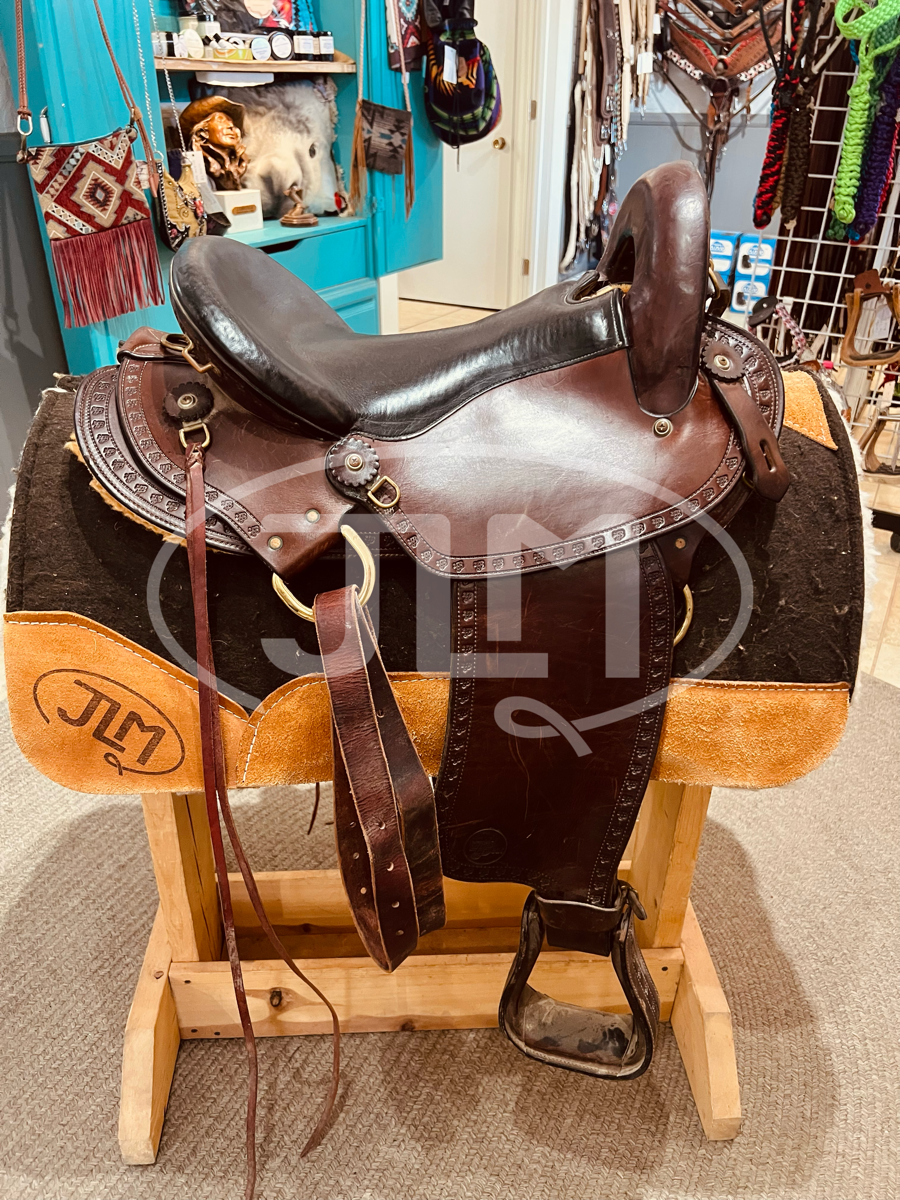 16" IMUS 4Beat Endurance Saddle