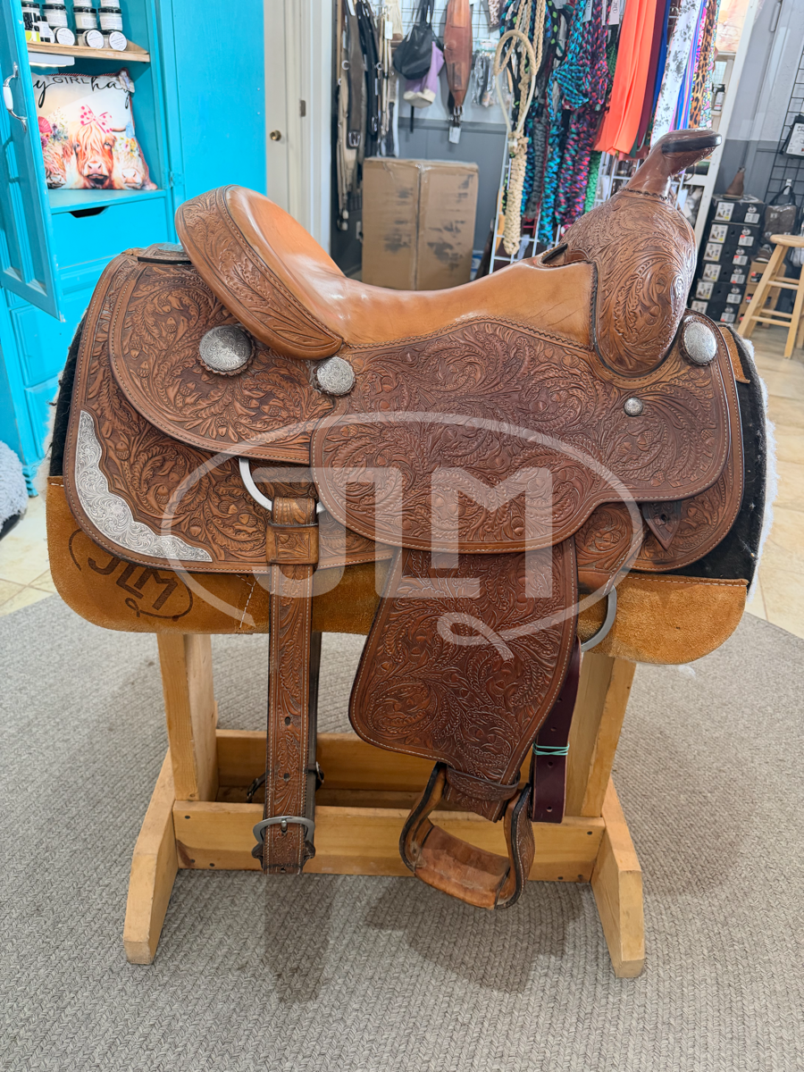 15" Broken Horn Western Saddle