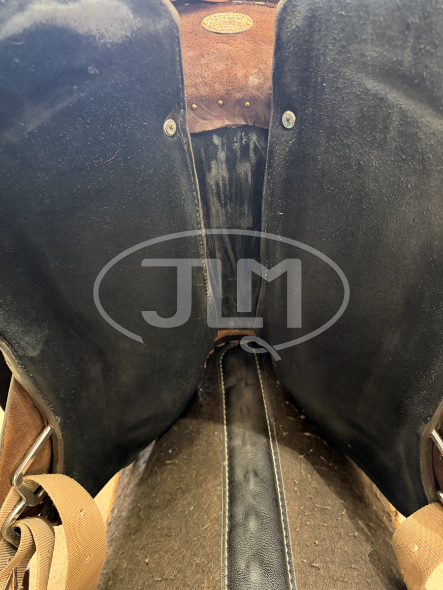 13.5" Wide Double J Pozzi Pro Flex Tree Spinal Relief Barrel Saddle