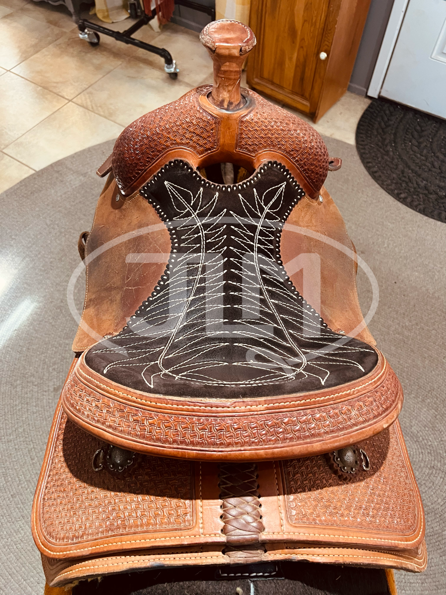 15" Bryan Echelle Custom Team Roping Saddle