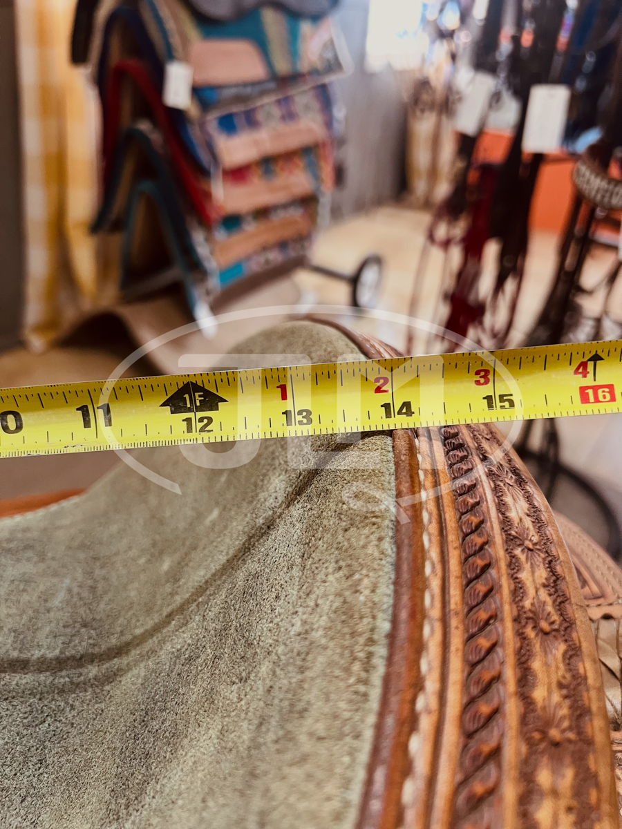 13.5" Jeys Custom Barrel Saddle