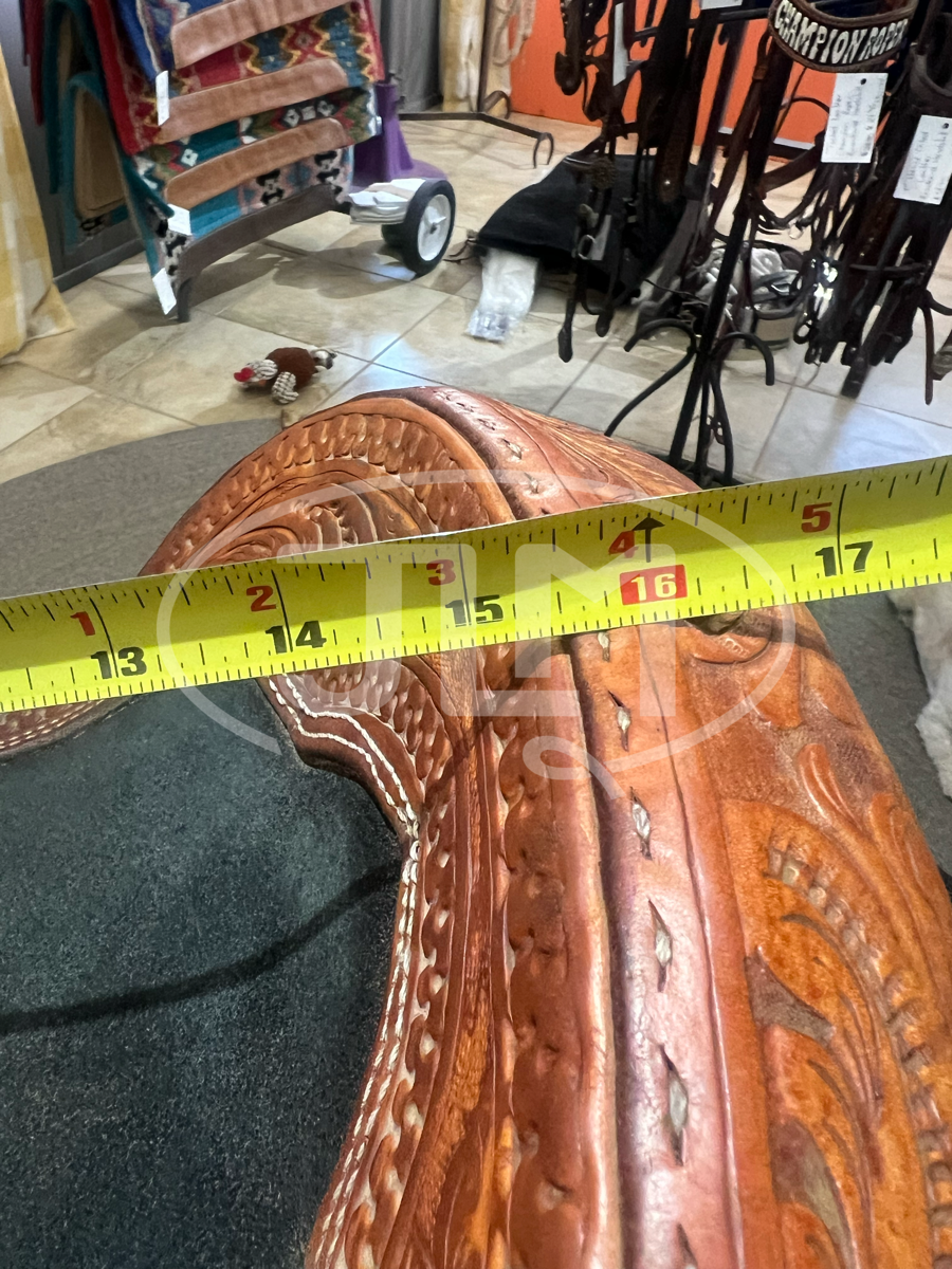 15.5" Corriente Team Roping Saddle