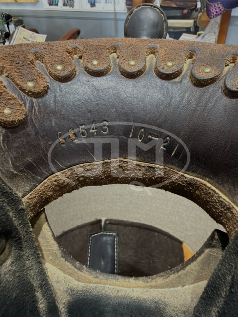 15" Wide Double J Pozzi Pro Flex Barrel Saddle     S1128