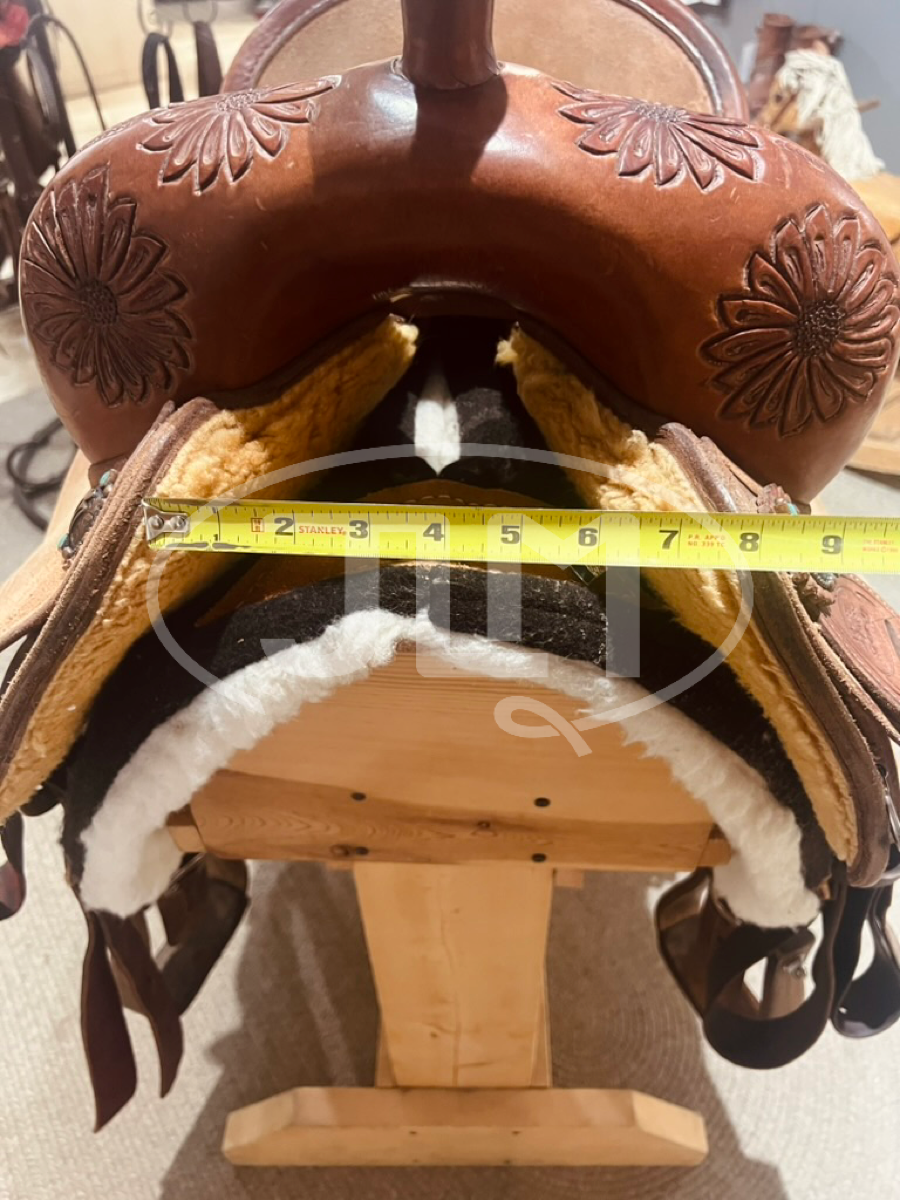 14" Dusty Barrett Barrel Saddle