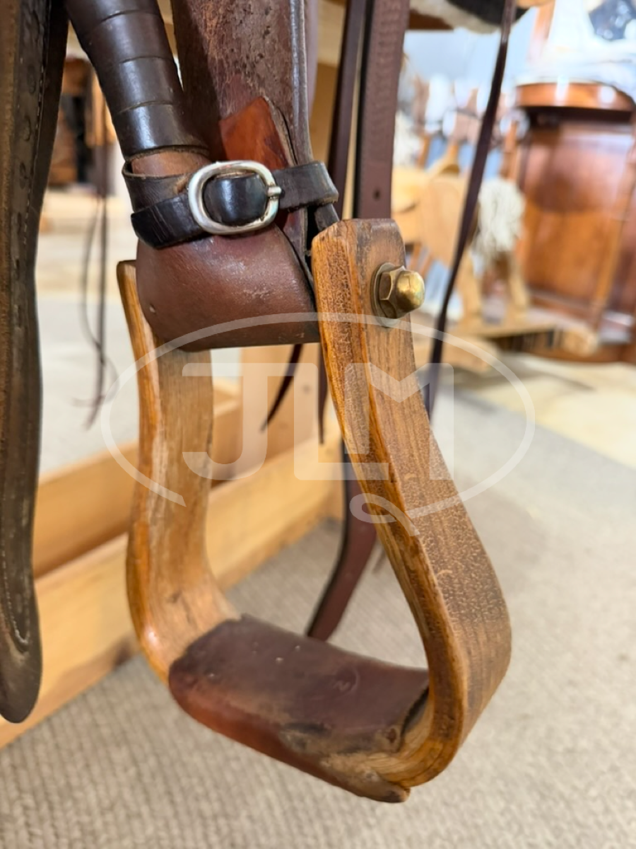 16" Bob's Custom Saddles Duane Latimer Reining Saddle    S1123