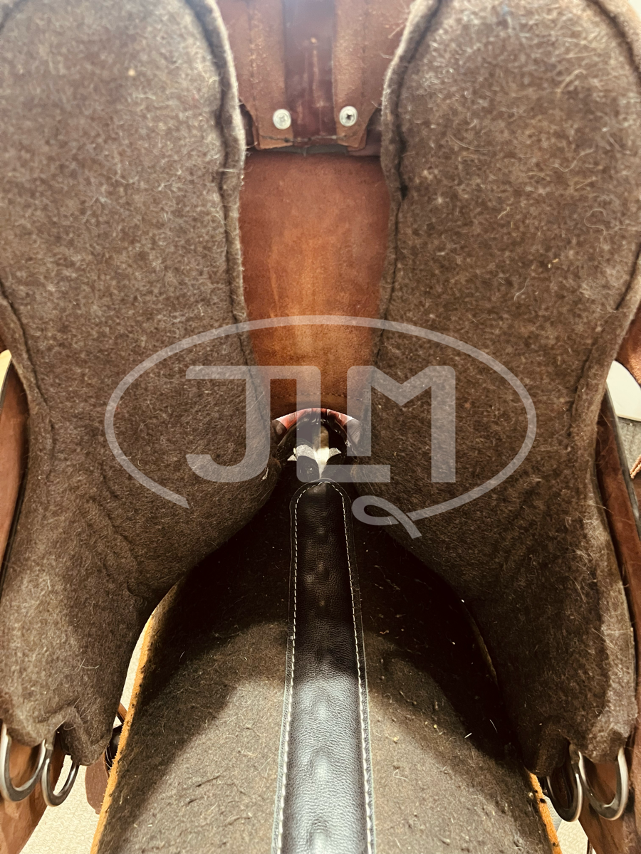 15.5" Tucker River Plantation BNT X Wide Endurance Saddle