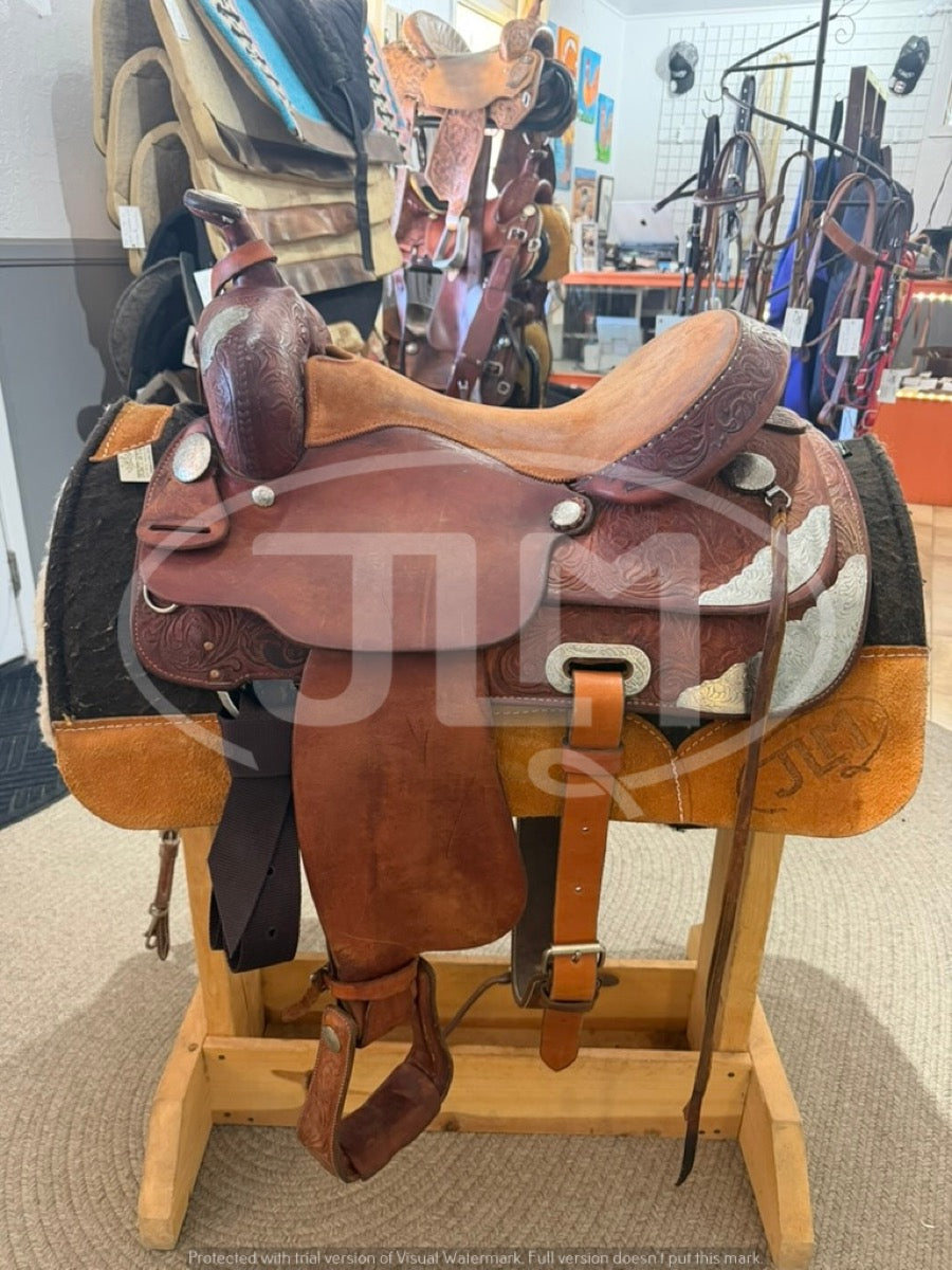 15" Billy Royal Cutting Saddle     S1157
