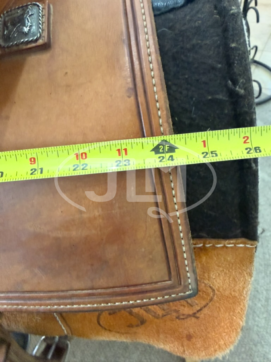 13.5" Flat Creek Barrel Saddle