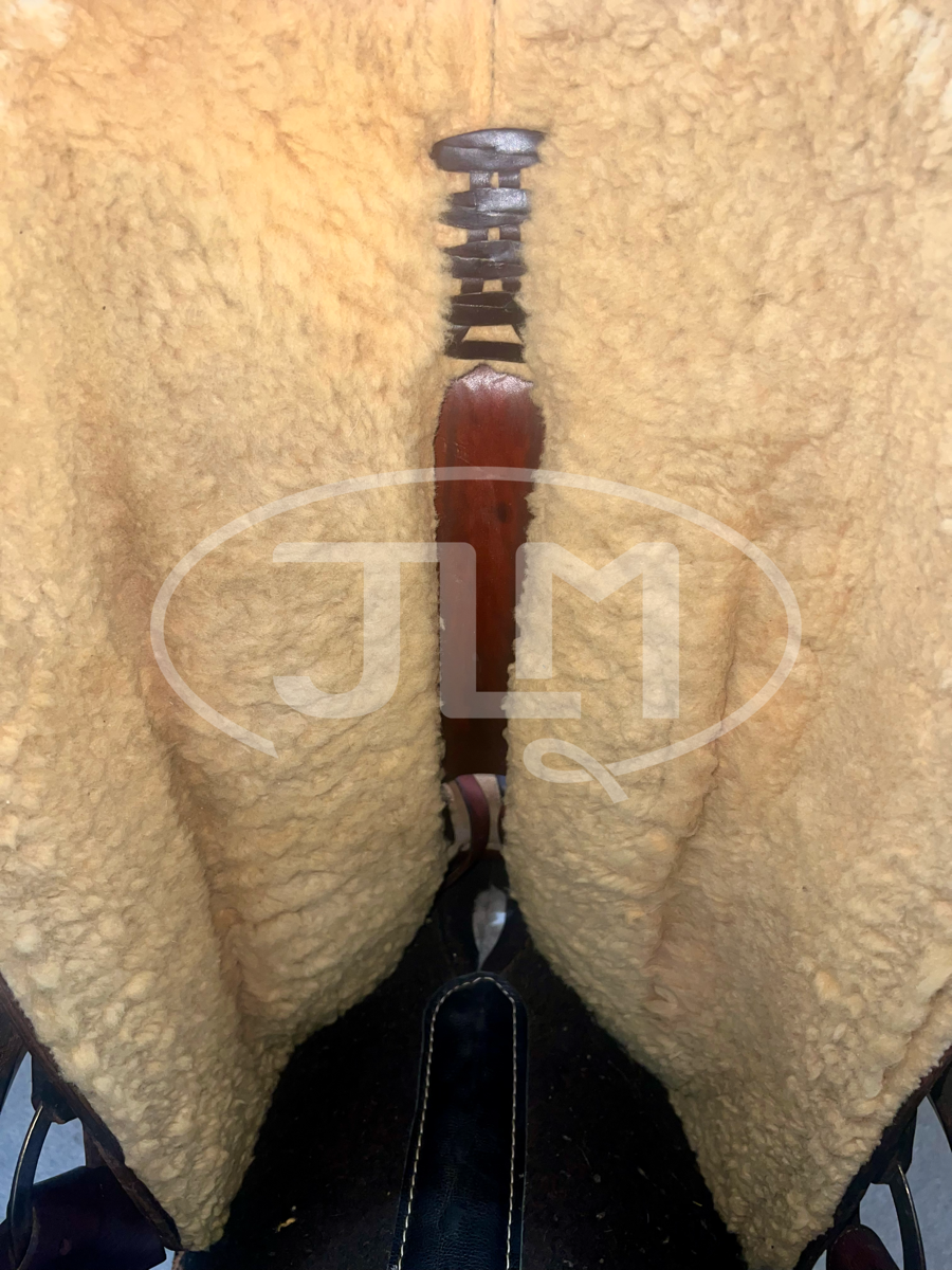 15.5" Sawtooth Saddle Company Ranch Saddle