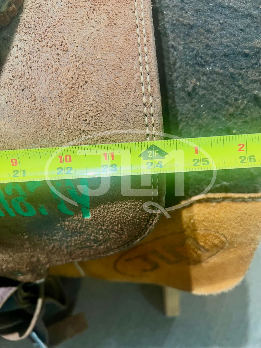 13.5" Smarty Team Roping Saddle