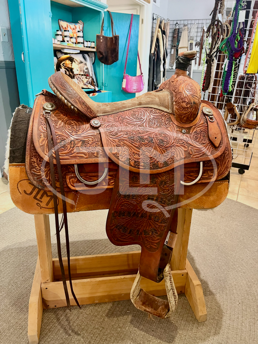 15" Corriente Team Roping Saddle
