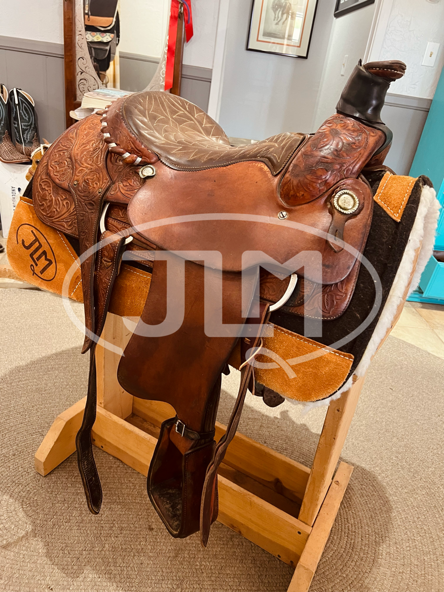 14.5" Longhorn Team Roping Saddle