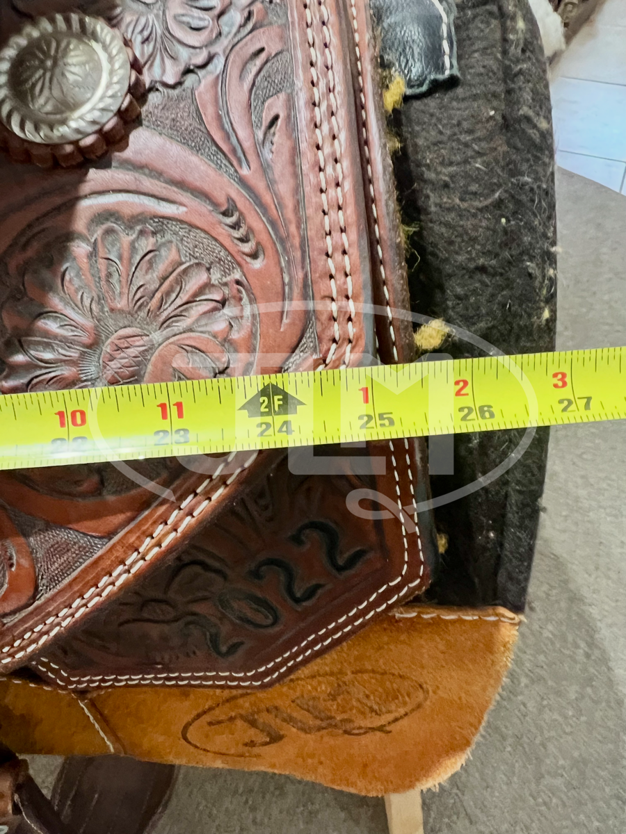 15" Team Roping Saddle by CROSS Saddles