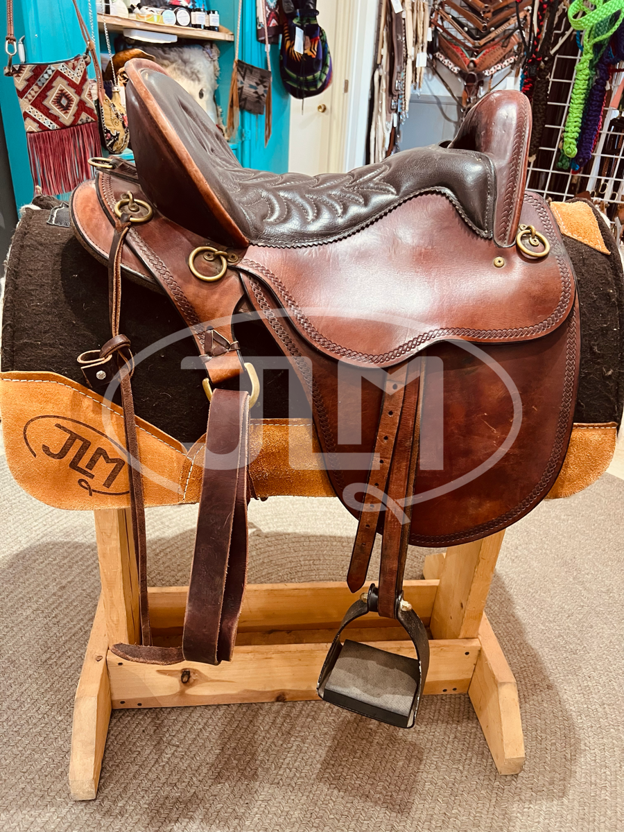 15.5" Tucker River Plantation BNT X Wide Endurance Saddle