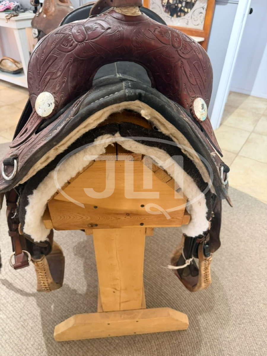 16" Bob Marshall Sports Saddle Debra Sibley Treeless Barrel Saddle