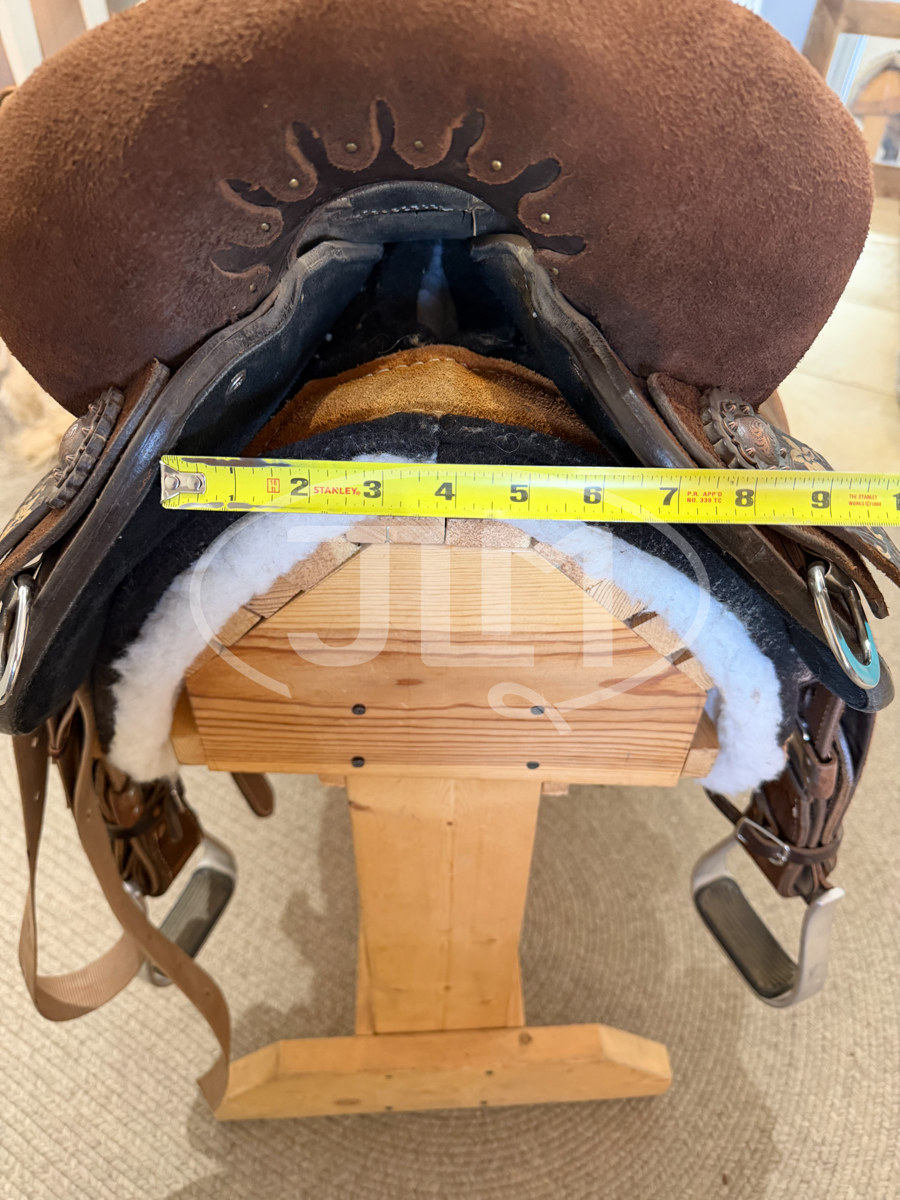 13.5" Wide Double J Pozzi Pro Flex Tree Spinal Relief Barrel Saddle