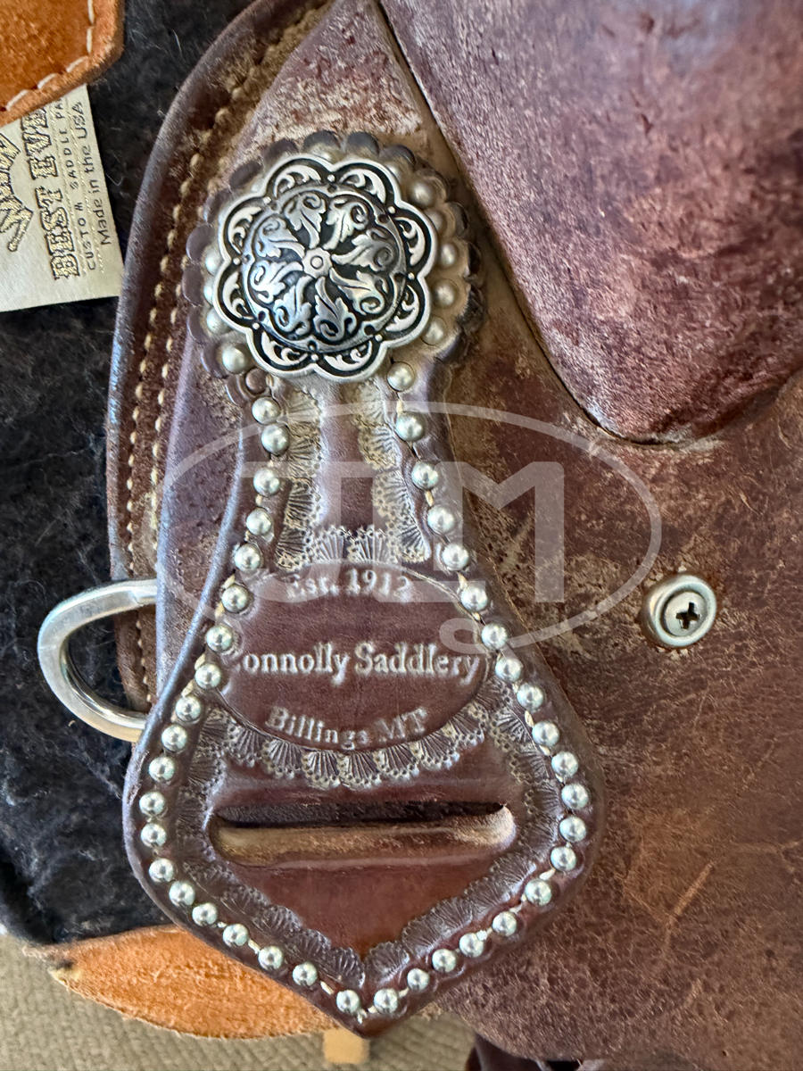 13.5" Connolly Saddlery Chocolate Roughout White Buckstitch Barrel Saddle