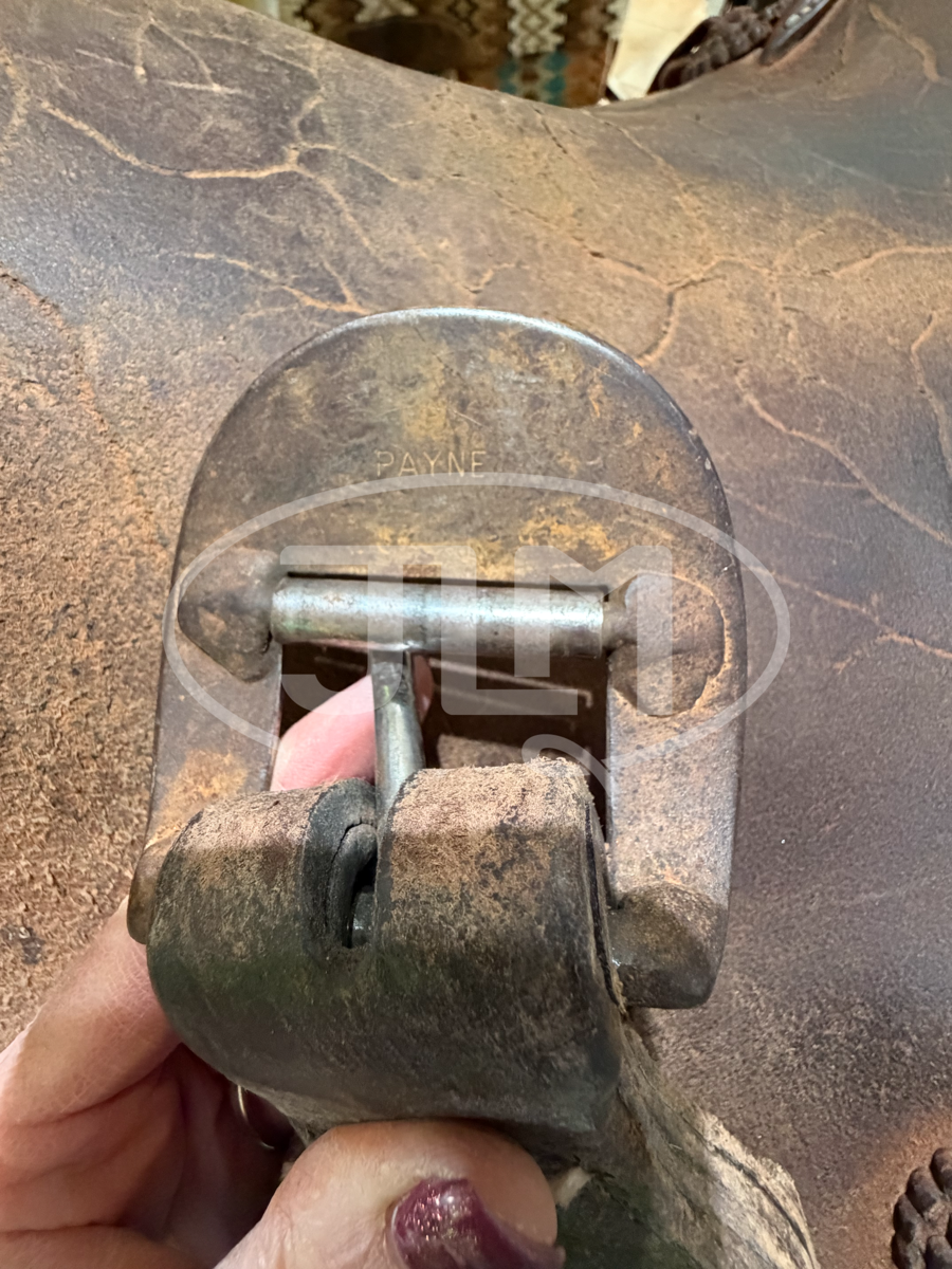 15" Taylor's Saddle Shop Team Roping Saddle