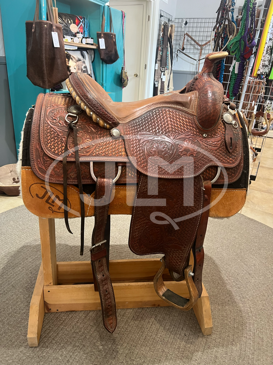 15" Crates Saddlery Mike Beers Team Roping Saddle