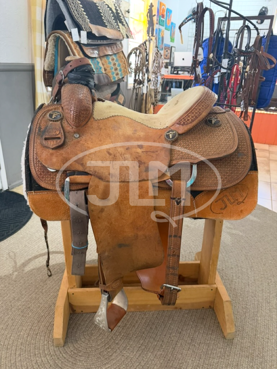 15" Carson River Bar M Team Roping Saddle