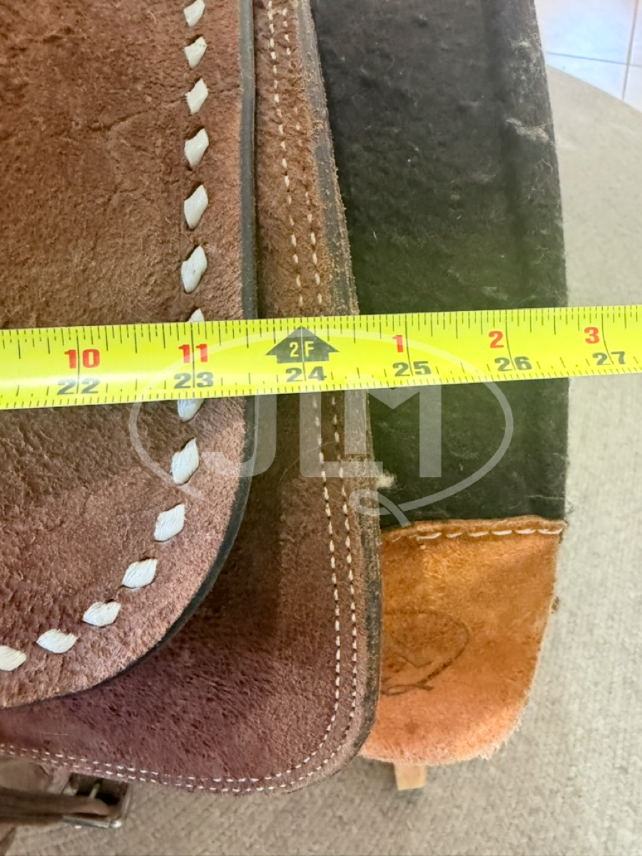13.5" Connolly Saddlery Barrel Saddle
