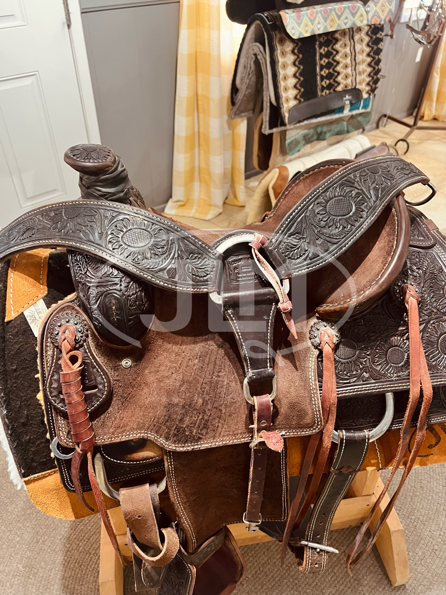 14.5" Custom Stray Star Rope Saddle