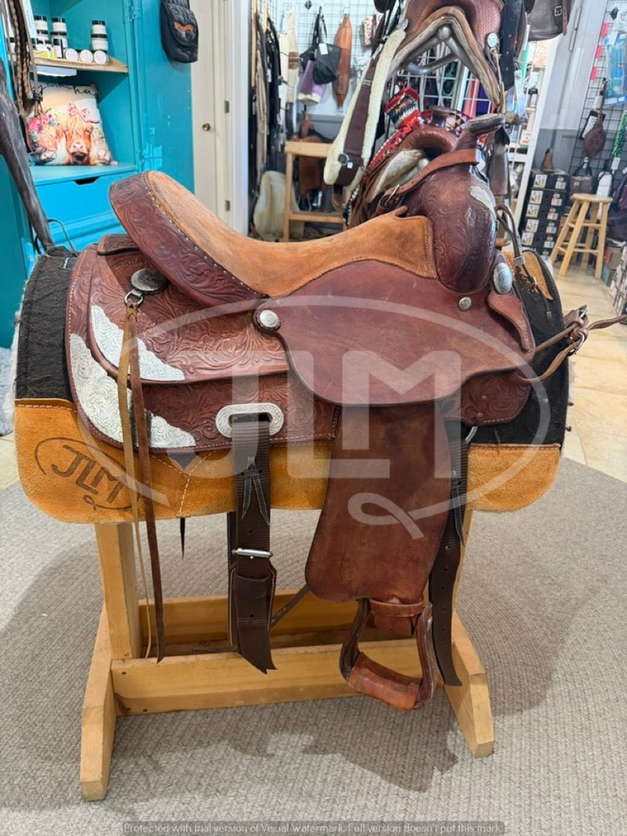 15" Billy Royal Cutting Saddle     S1157