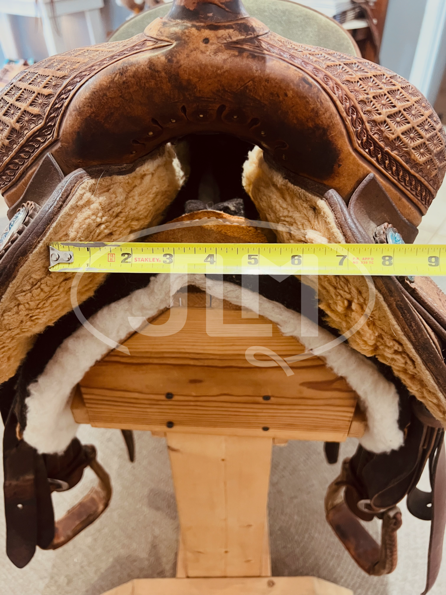 13.5" Jeys Custom Barrel Saddle