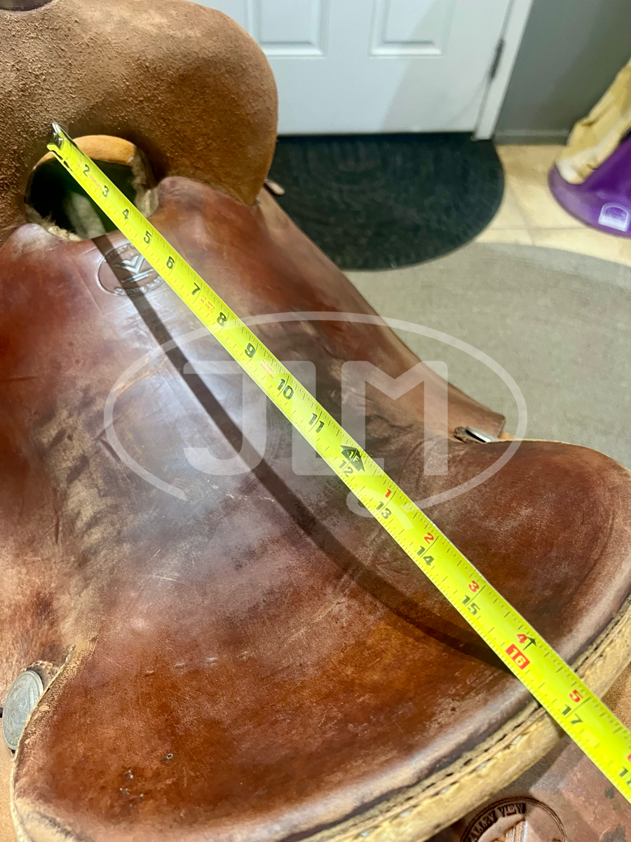 16" Valley View Cutting Saddle