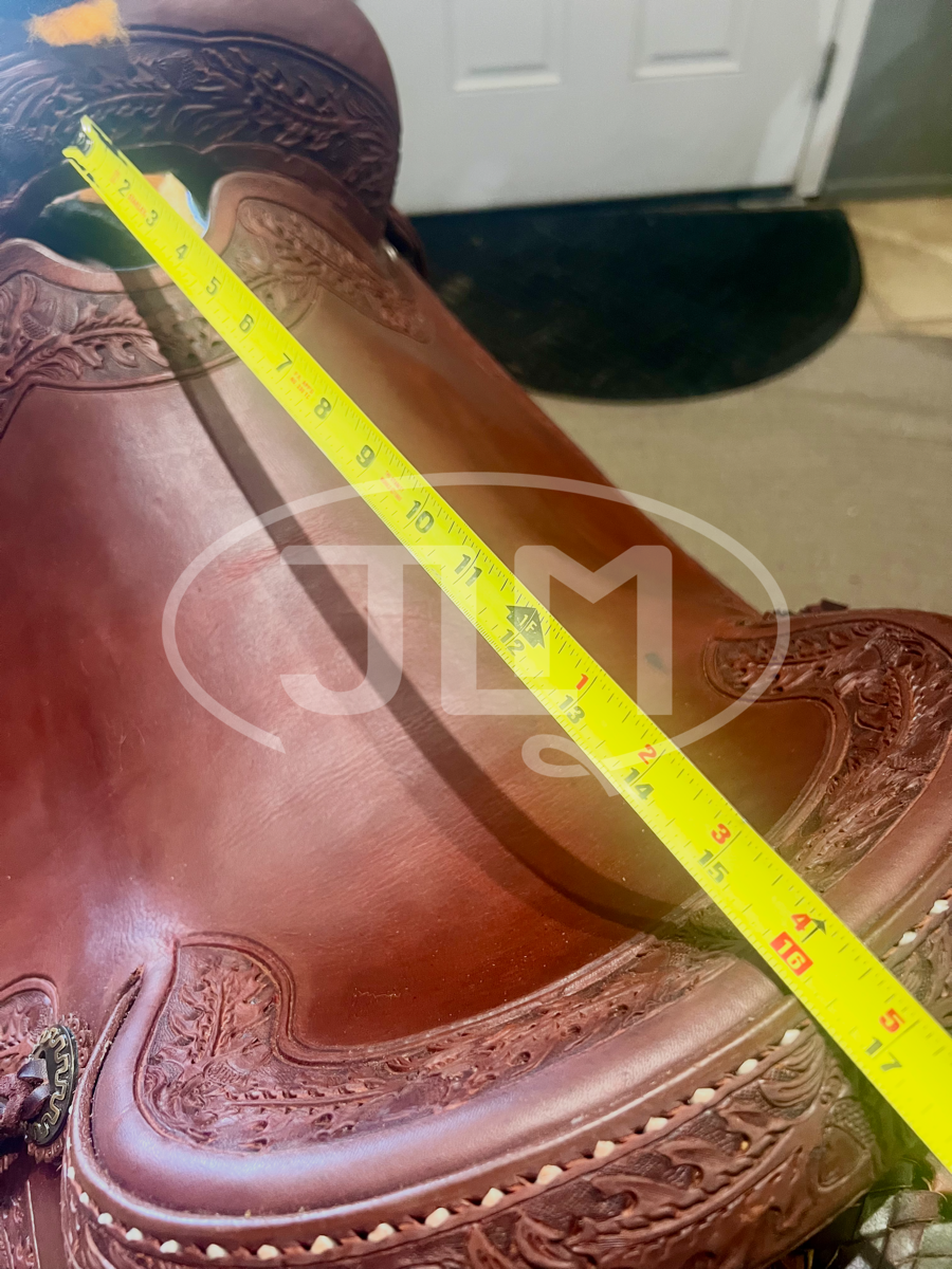 16" Stray Dog Cutting Saddle
