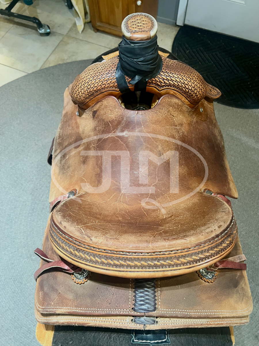 14" NRS Team Roping Saddle