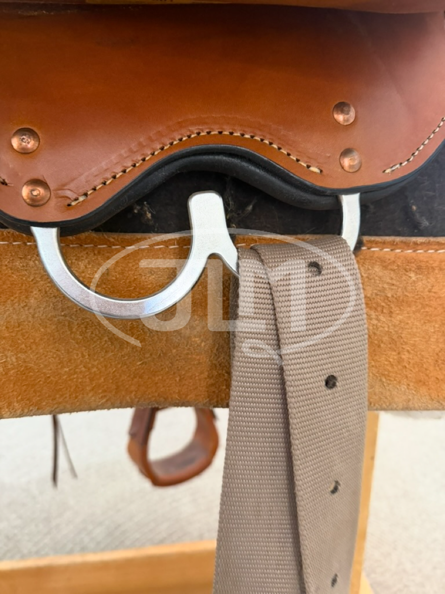 16" Circle Y Walnut Grove Flex2 Trail Saddle