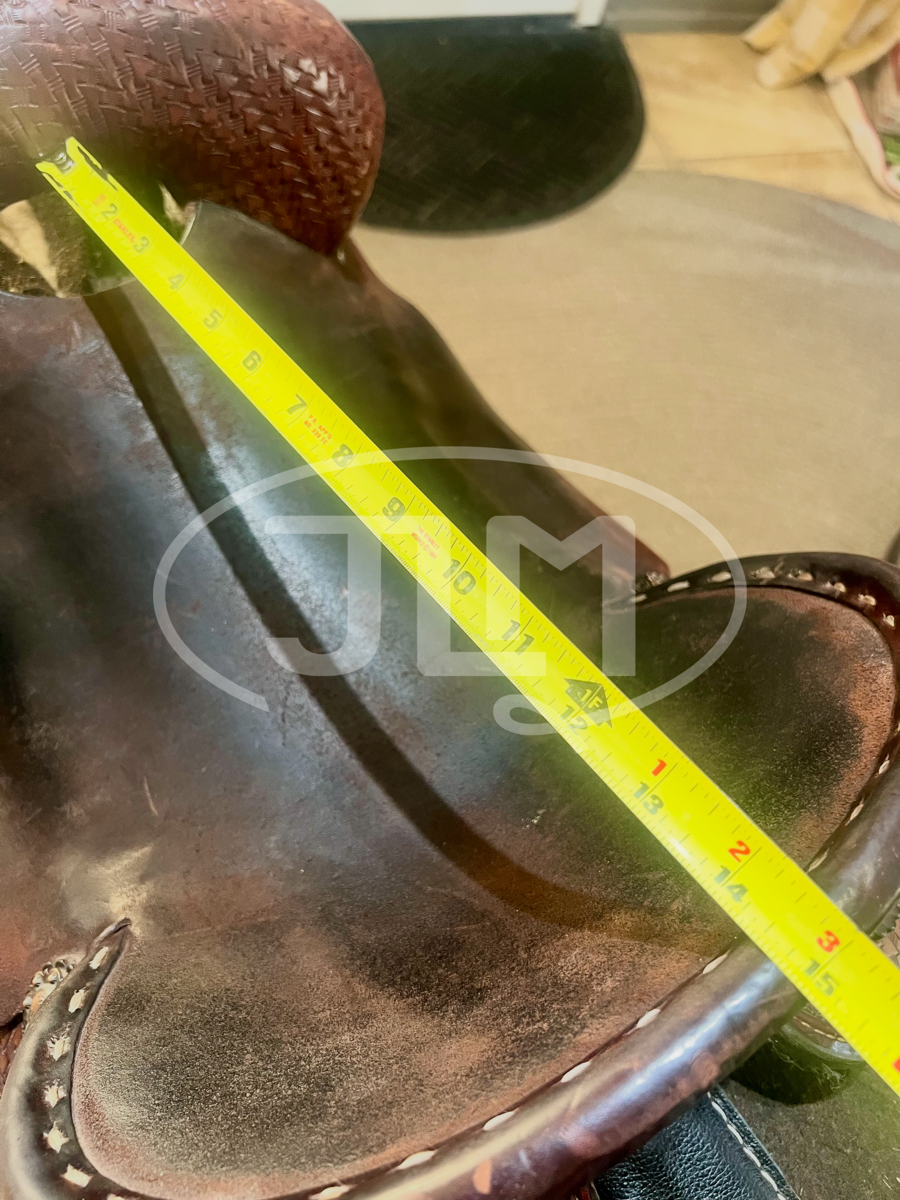 14.5" Narrow #9 Double J Pozzi Pro Racer Barrel Saddle