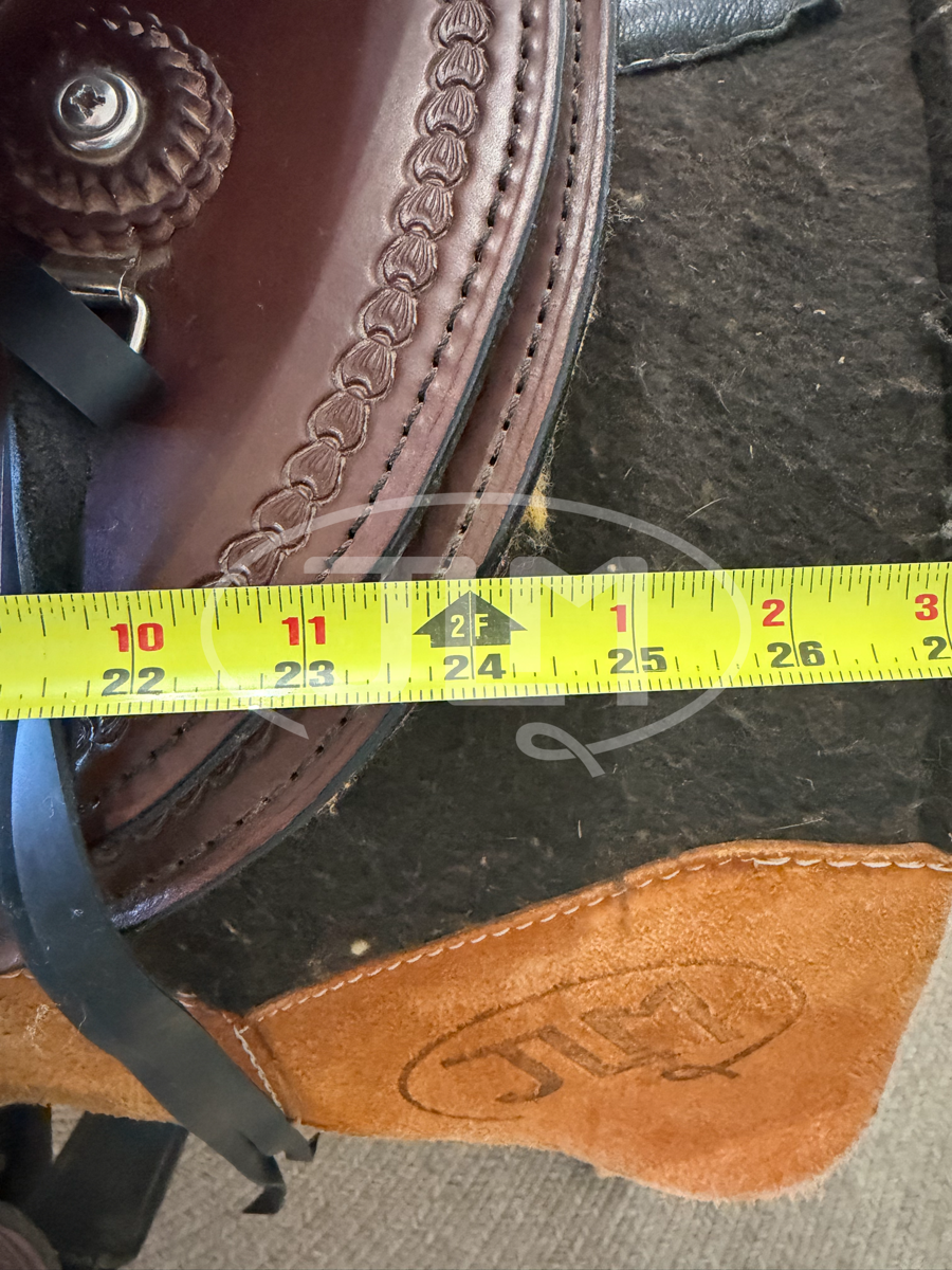 16" Dakota Trail Saddle 213