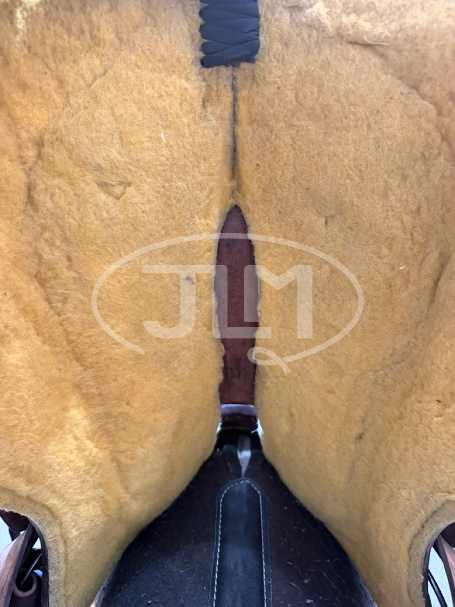 16.5" Billy Cook Team Roping Saddle