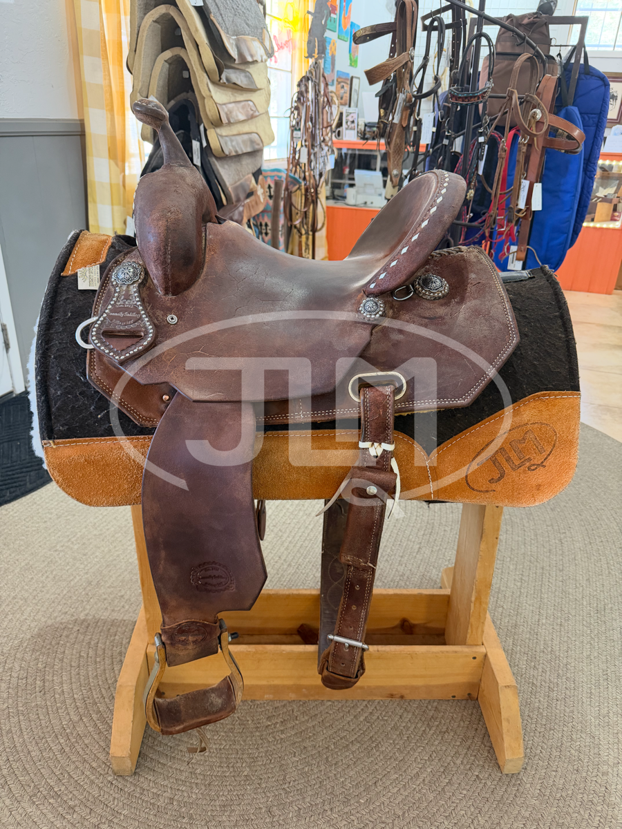 13.5" Connolly Saddlery Chocolate Roughout White Buckstitch Barrel Saddle