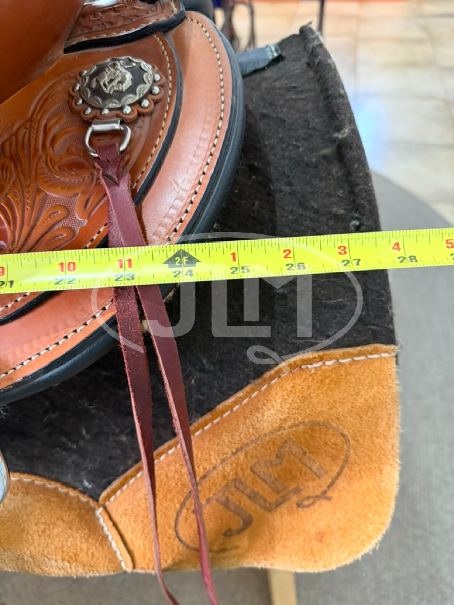 16" Circle Y Walnut Grove Flex2 Trail Saddle