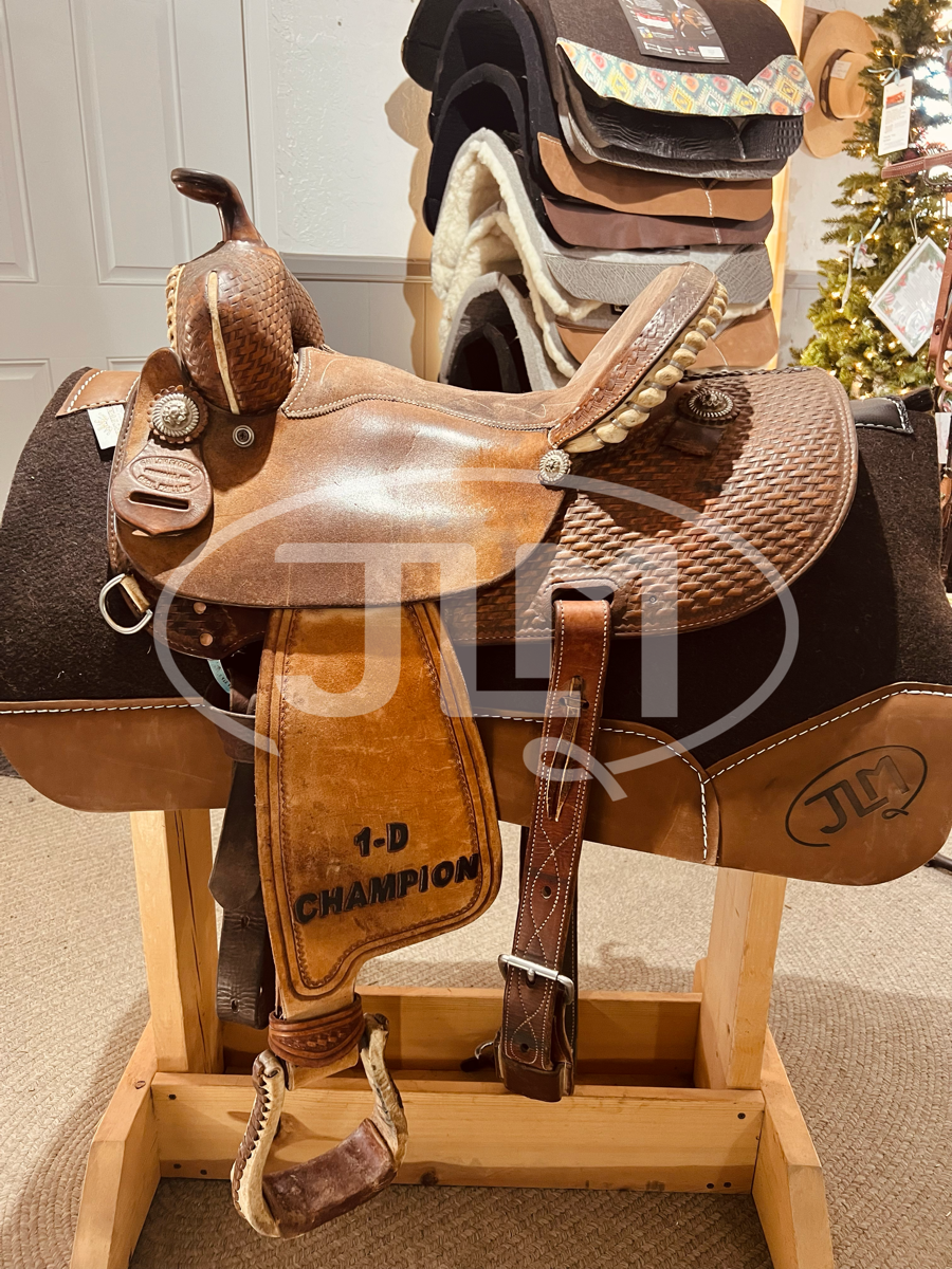 13.5" Shiloh Cecil Phillips Barrel Saddle