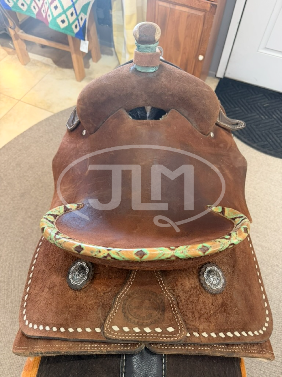 13.5" Connolly Saddlery Barrel Saddle