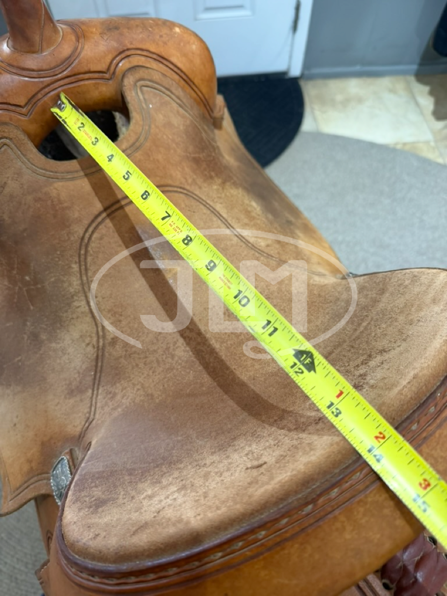 13.5" Flat Creek Barrel Saddle