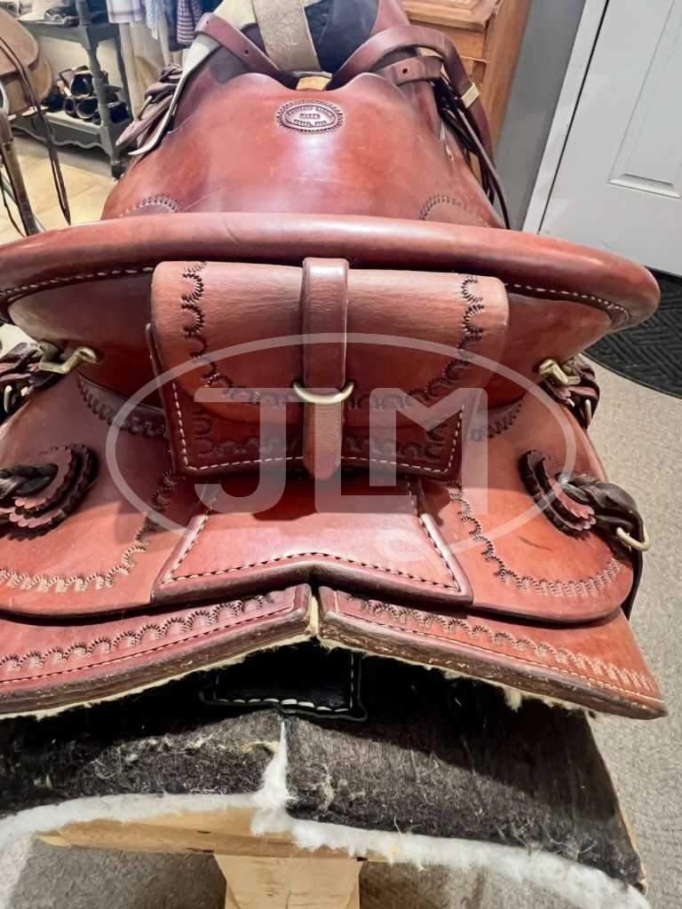 15.5" Sawtooth Saddle Company Ranch Saddle