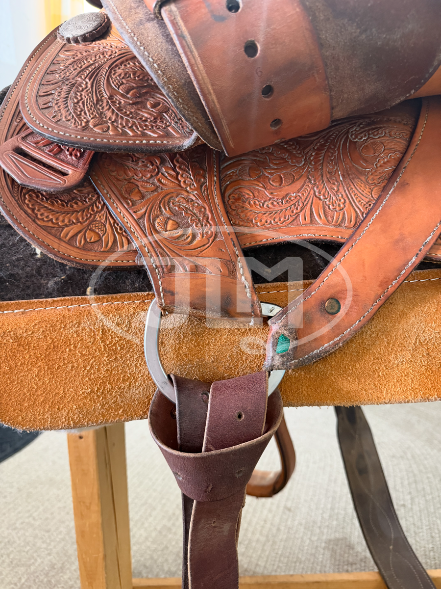 15" Broken Horn Western Saddle