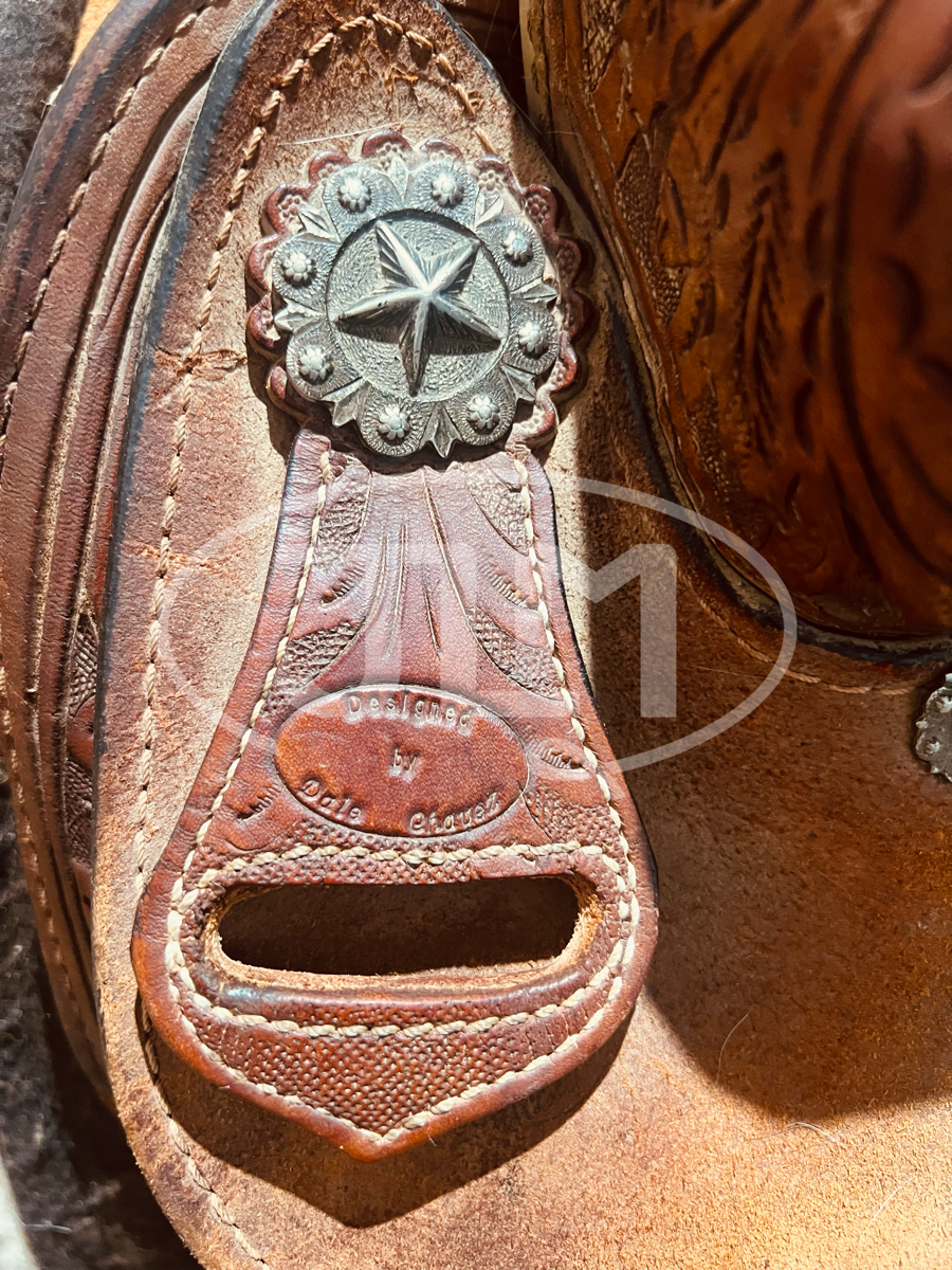 15" Dale Chavez Team Roping Saddle