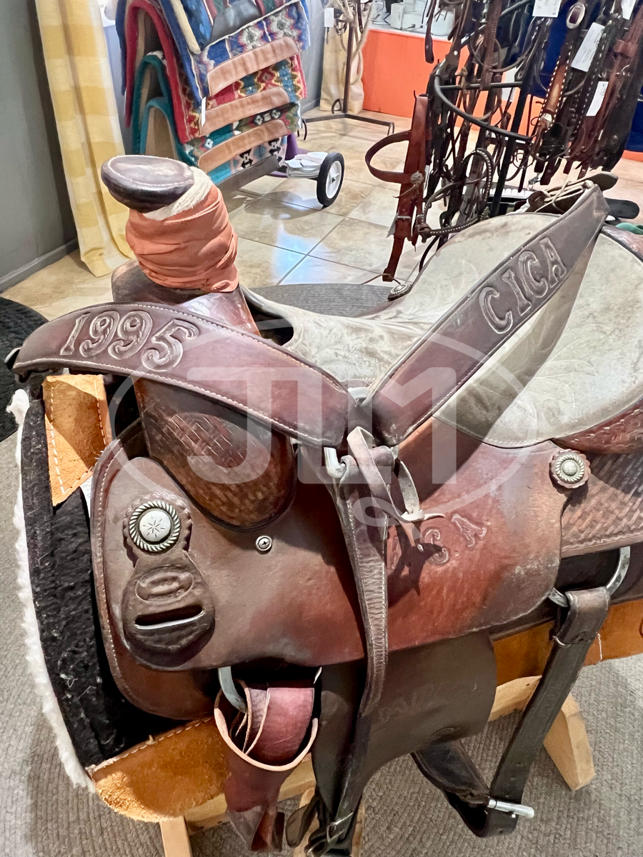 15" Carson River Bar M Team Roping Saddle