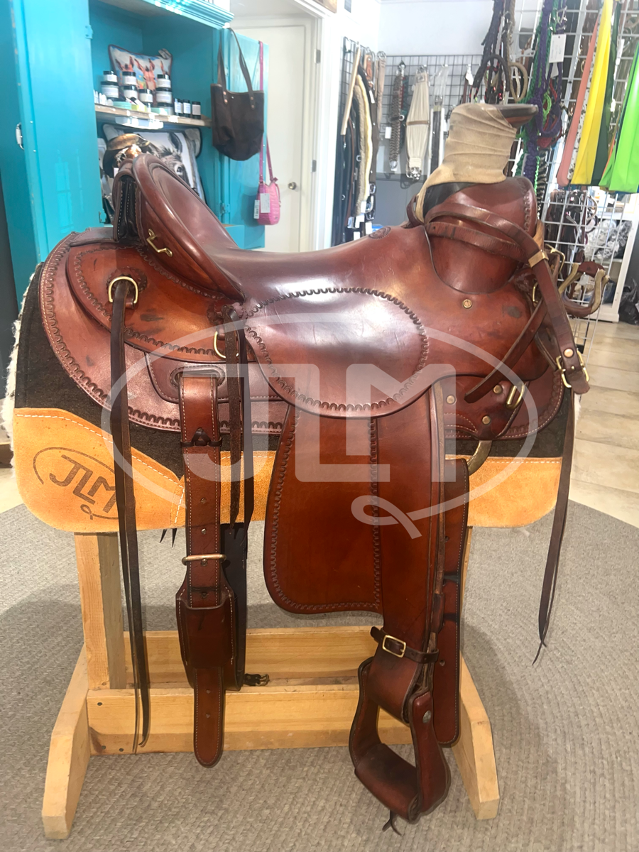 15.5" Sawtooth Saddle Company Ranch Saddle