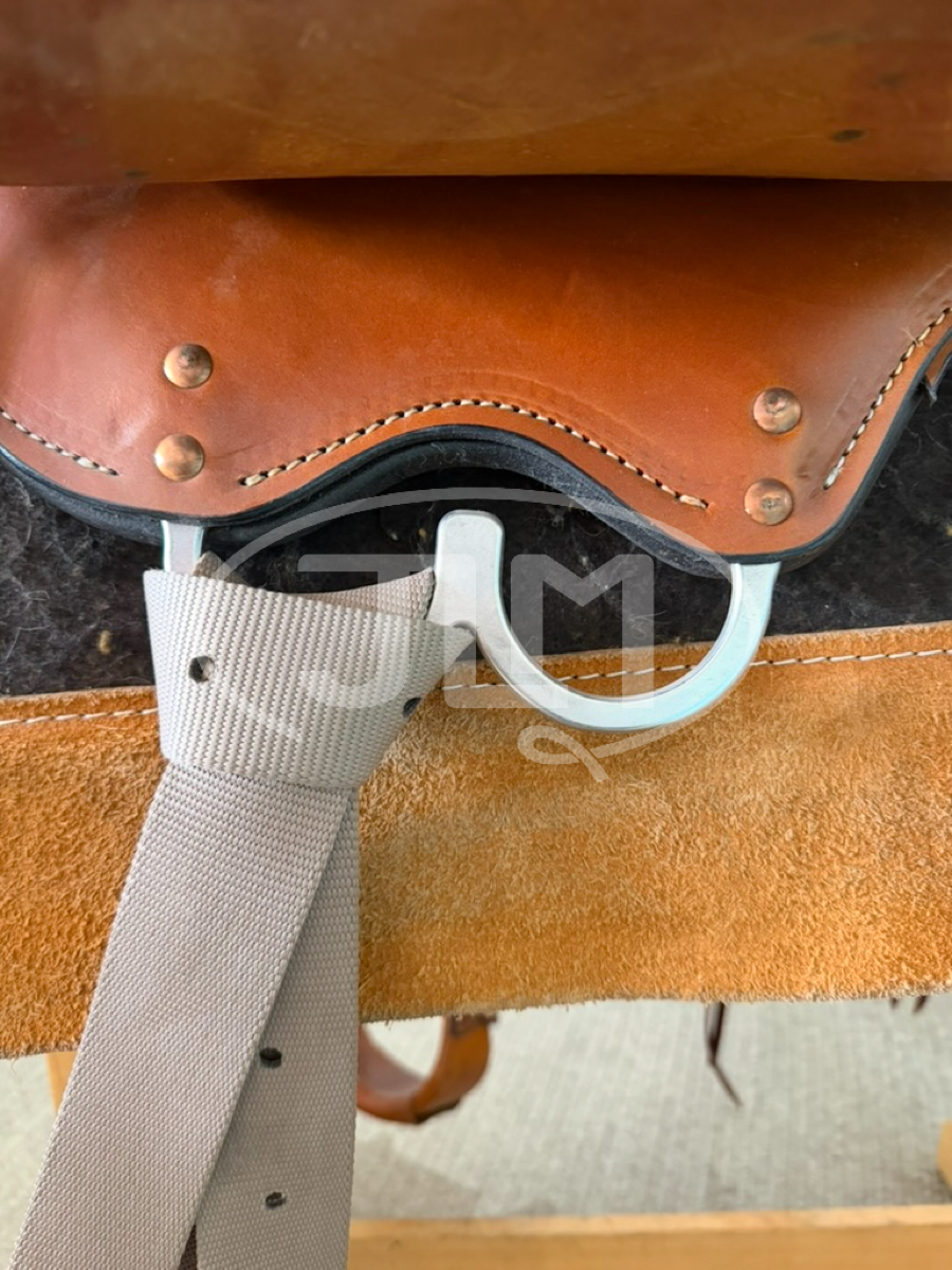 16" Circle Y Walnut Grove Flex2 Trail Saddle