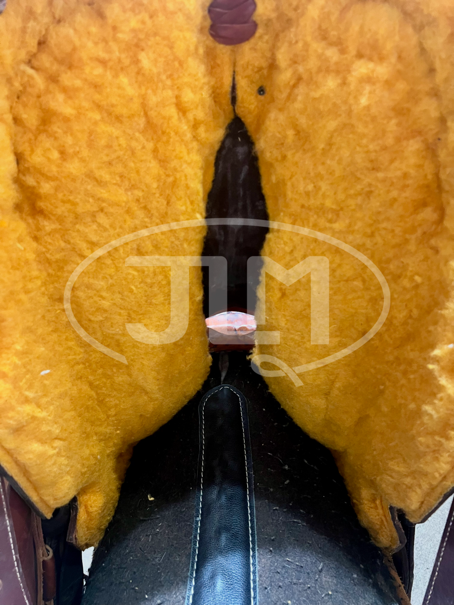 15" Team Roping Saddle by CROSS Saddles